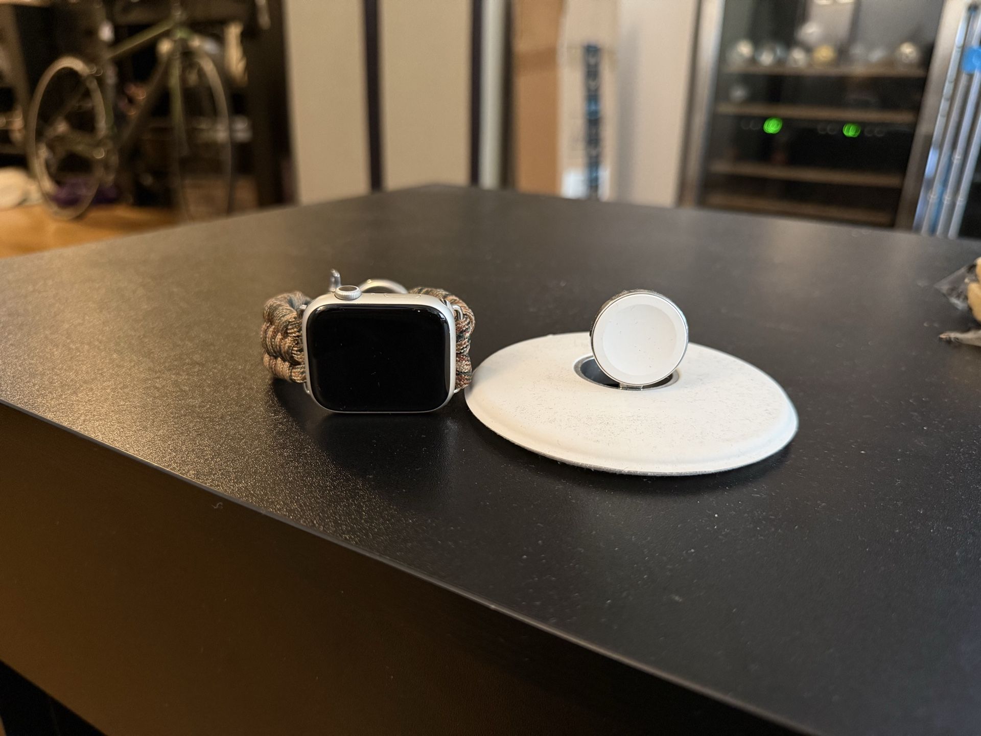 Apple Watch Series 7 - 45MM - photo 4