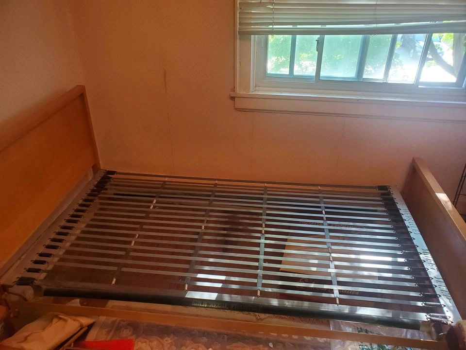 Twin Bed