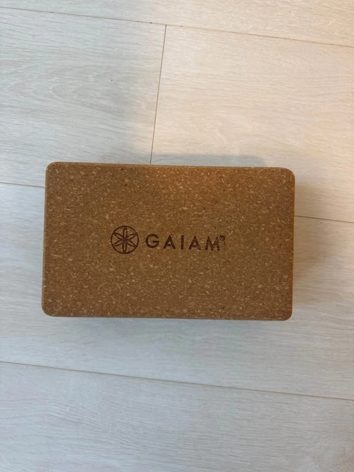 GAIAM Cork Yoga Block - photo 2