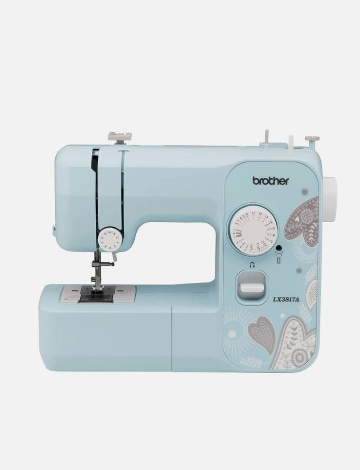 🧵 Brother Sewing Machine – Like New - photo 2