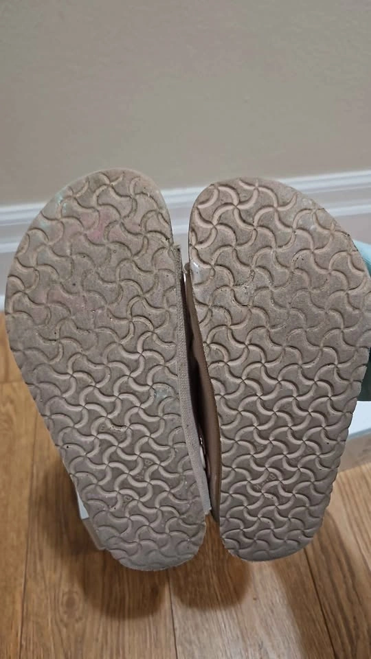 Size 2 Girls Vegan Birkenstocks - photo 4