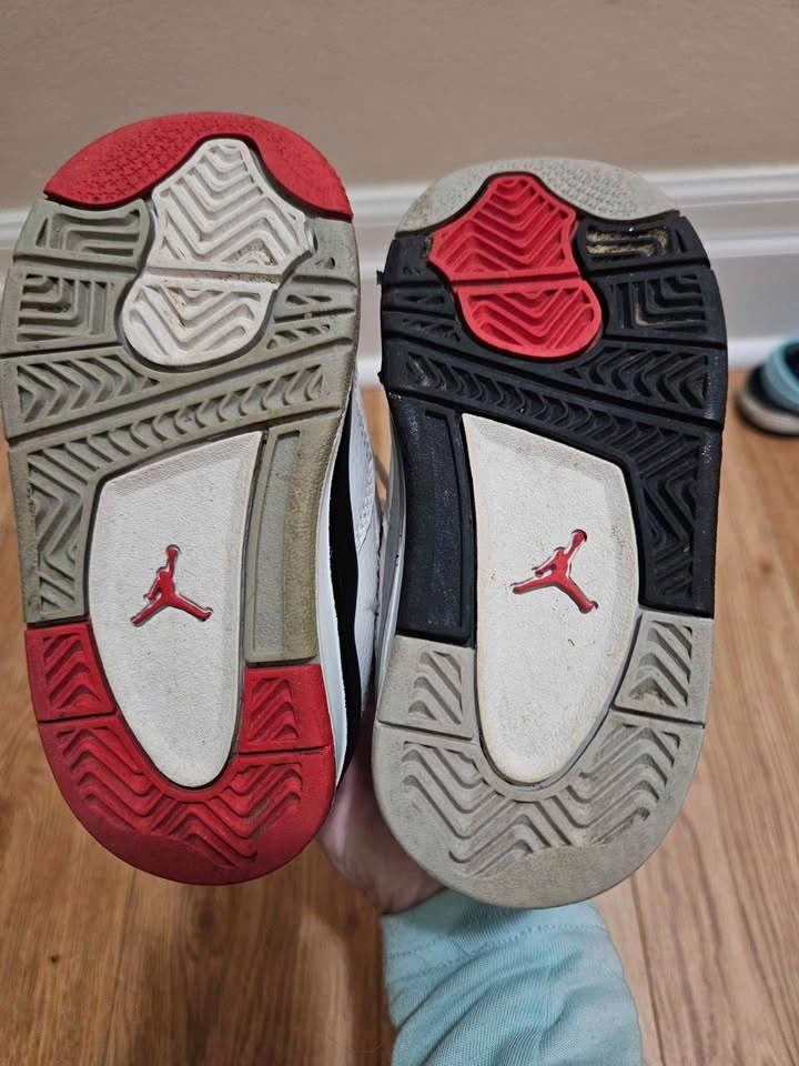 EUC Size 6C Toddler Nike Air Jordan Retro - photo 4