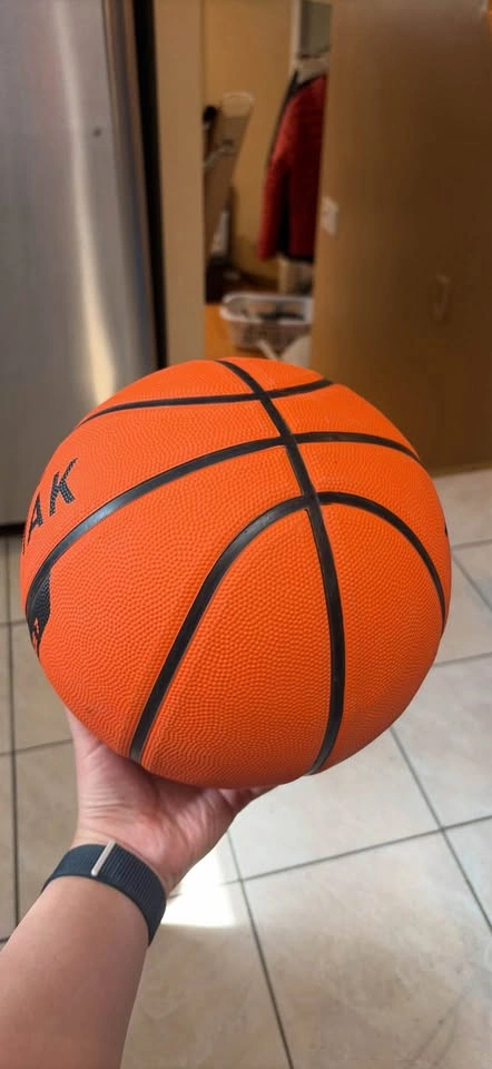 Tarmak Resist 100 Basketball Size 7 - photo 3