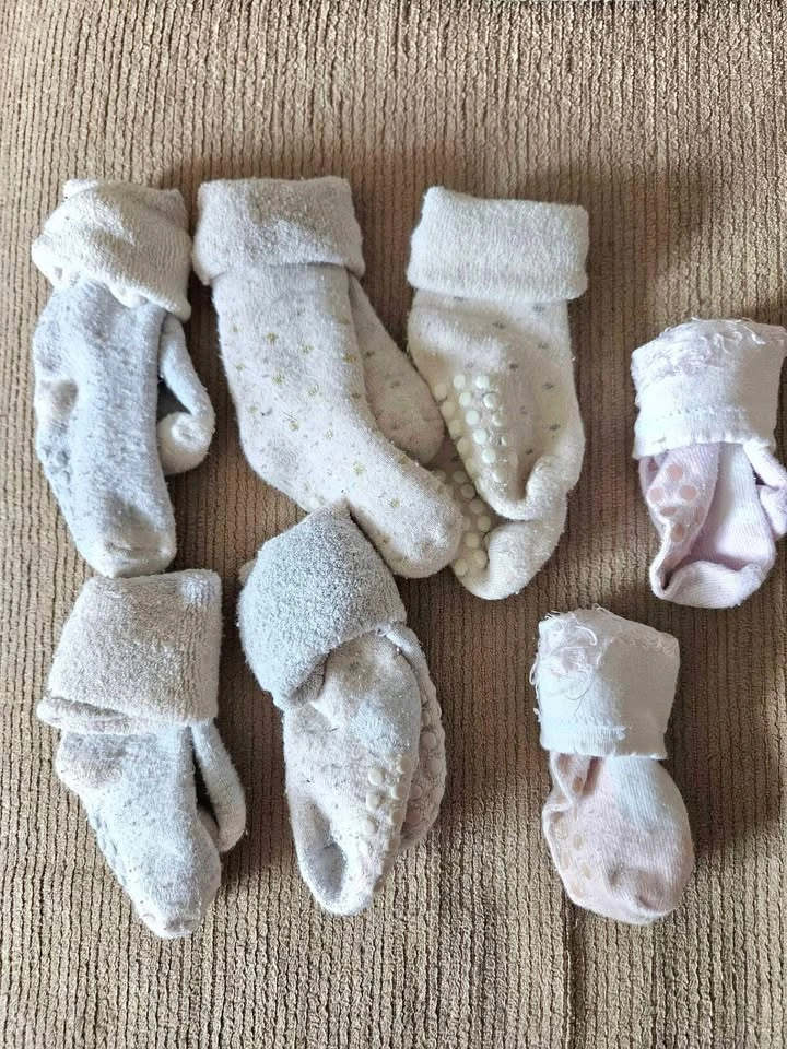 Size 6-9 Months Girls 13-piece Lot - photo 5