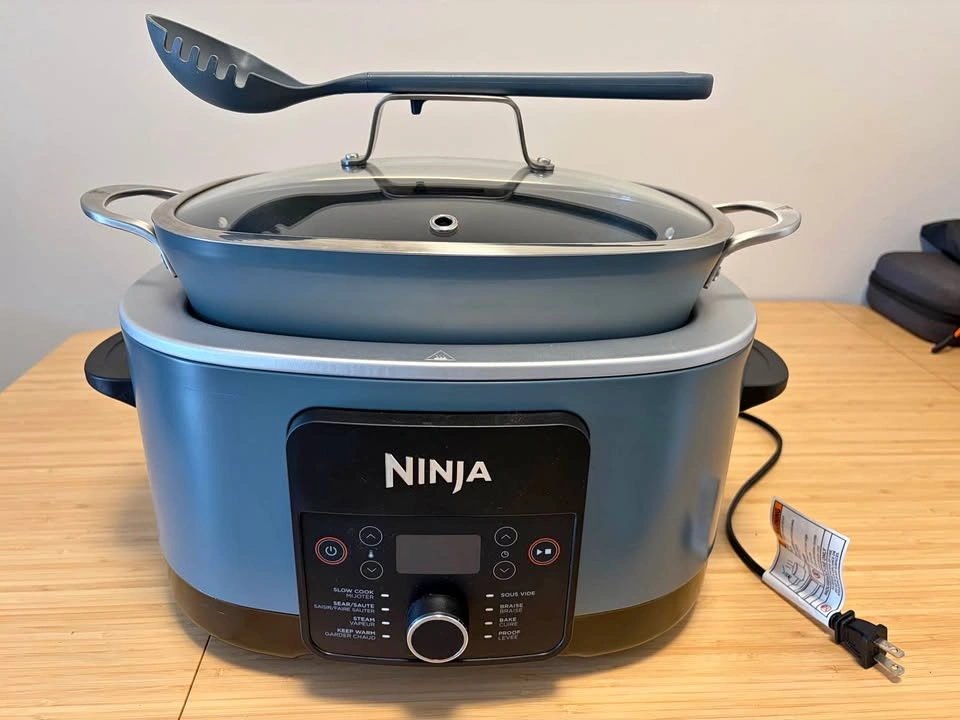 Ninja Foodi PossibleCooker Pro — excellent condition!