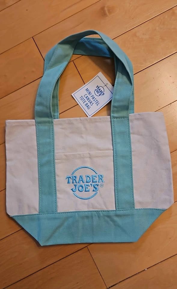 BNWT Trader Joe's Pastel Mini Totes - photo 3