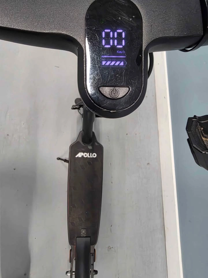 Apollo Air Pro 2022 electric scooter - photo 2