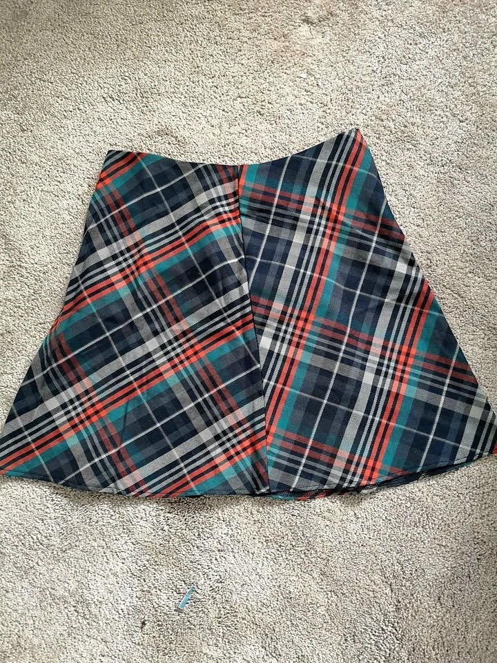 Brand new skirt