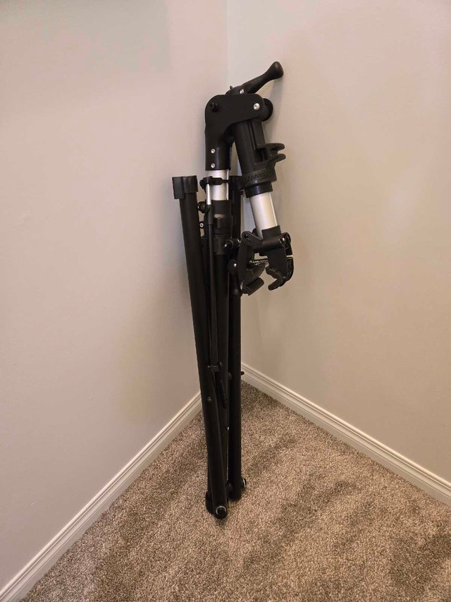 Bicycle Repair Stand - photo 2