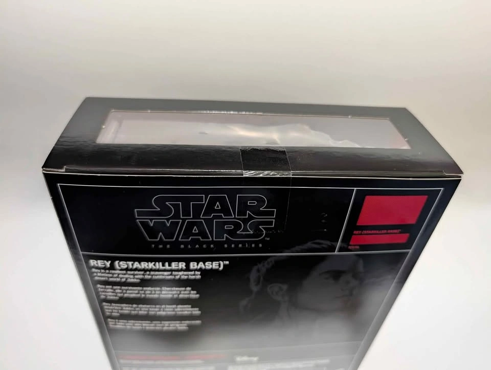 Rey (Starkiller Base) Black Series figure - photo 3