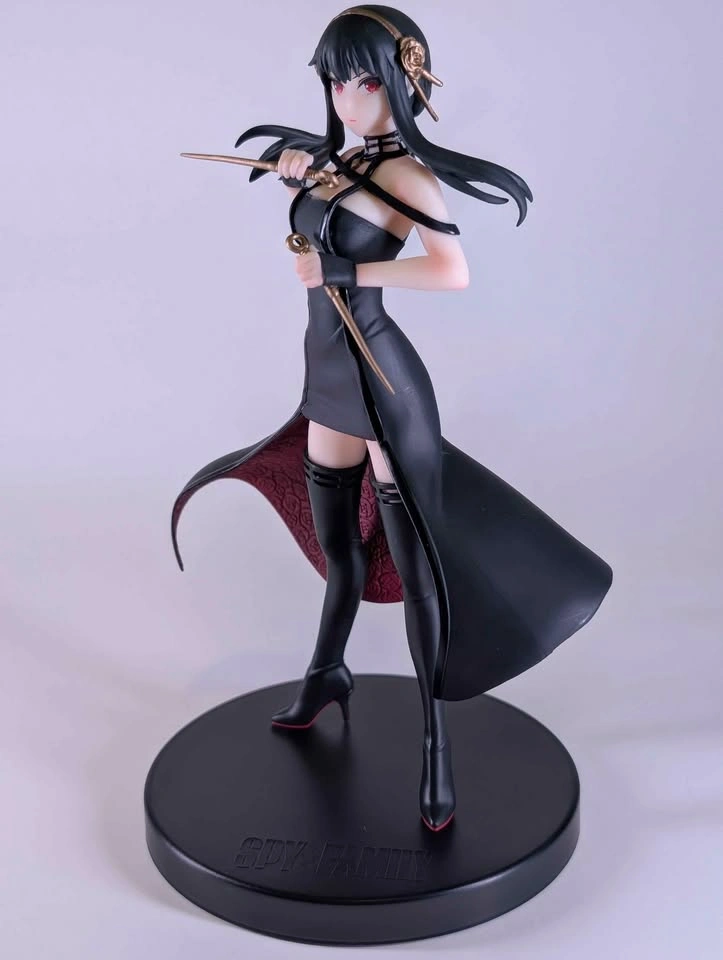 Yor Forger (Thorn Princess) — Spy X Family - photo 2