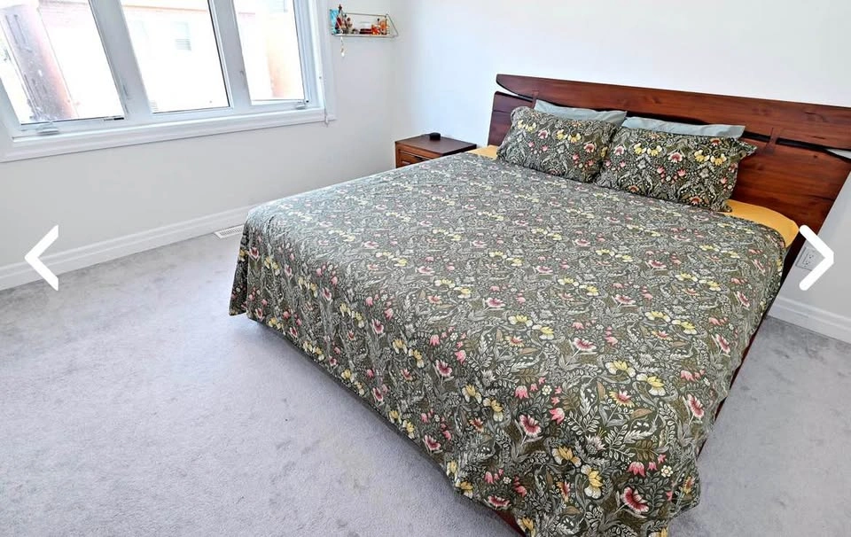 Mid-Century Modern Wood Bedroom Set - Bed Frame and Dresser - photo 4
