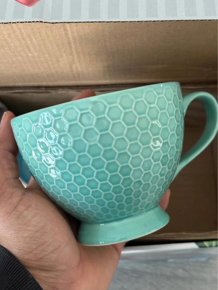 Signature 6 Stoneware Mugs Assorted Patterns - photo 5