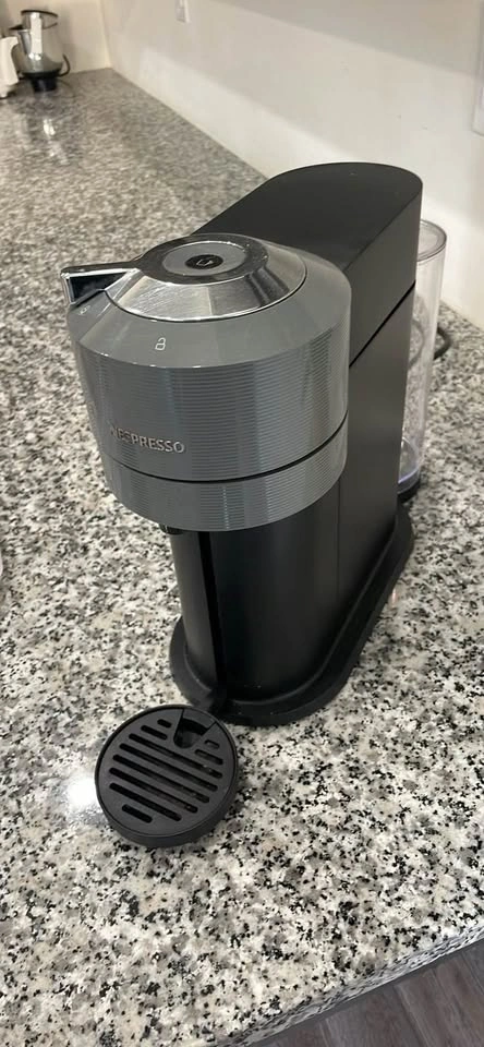 Nespresso Vertuo Next - coffee maker - photo 4
