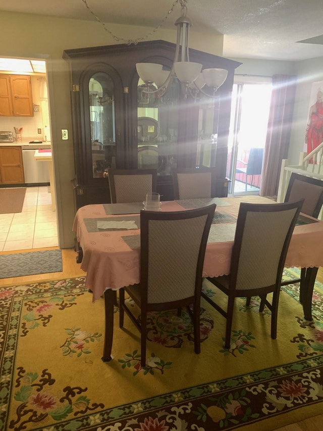 Dining room set, 3 pieces including table with 6 chairs - photo 3