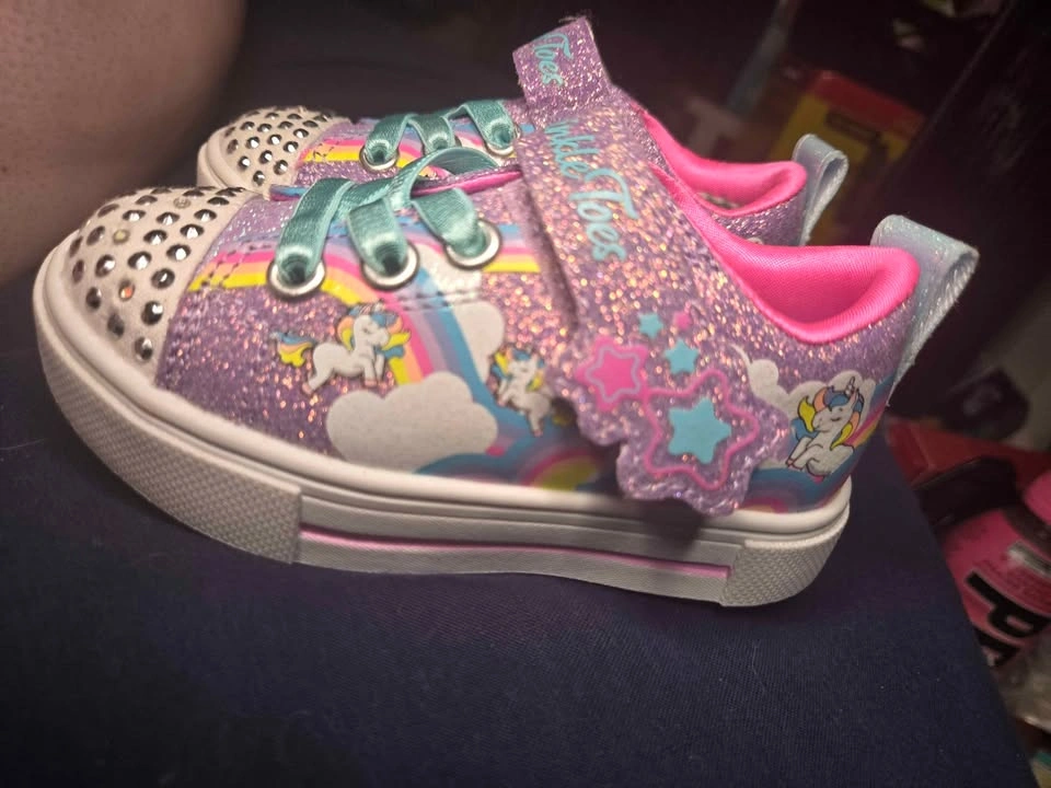 Toddler Twinkle Toes Light-Up Unicorn Shoes Size 5 - photo 3