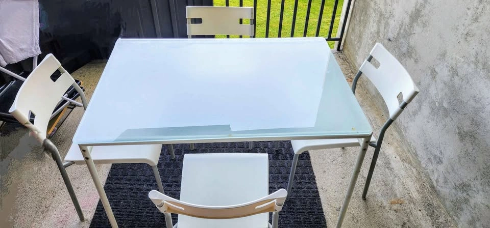 Frosted Glass Dining Table with 3 Chairs (not 4) - photo 4