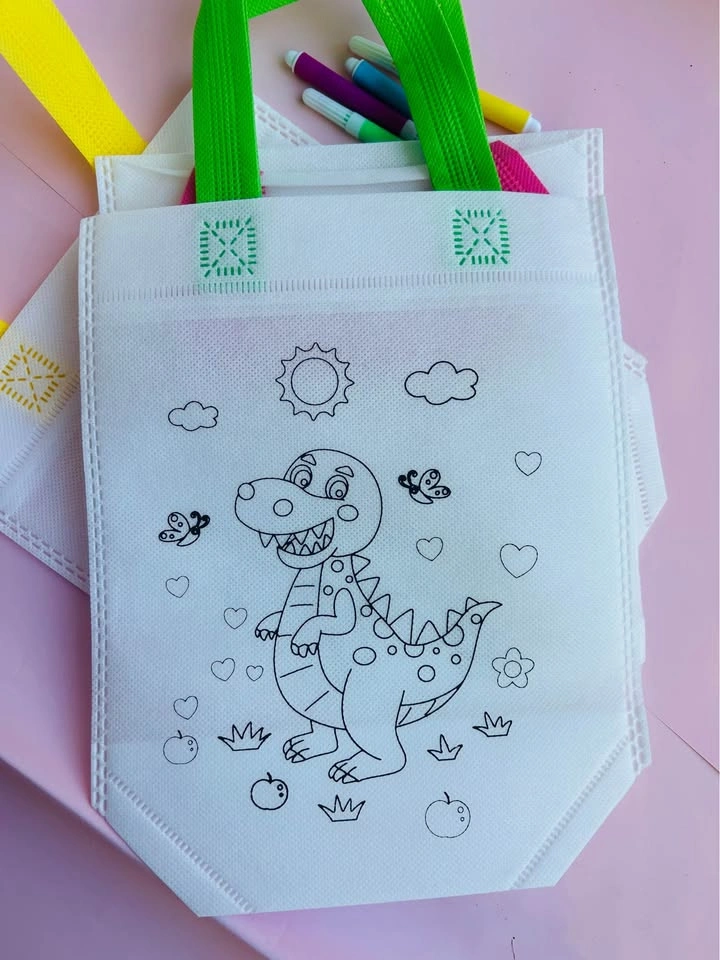 DIY Coloring Tote Bag Party Favors - photo 3