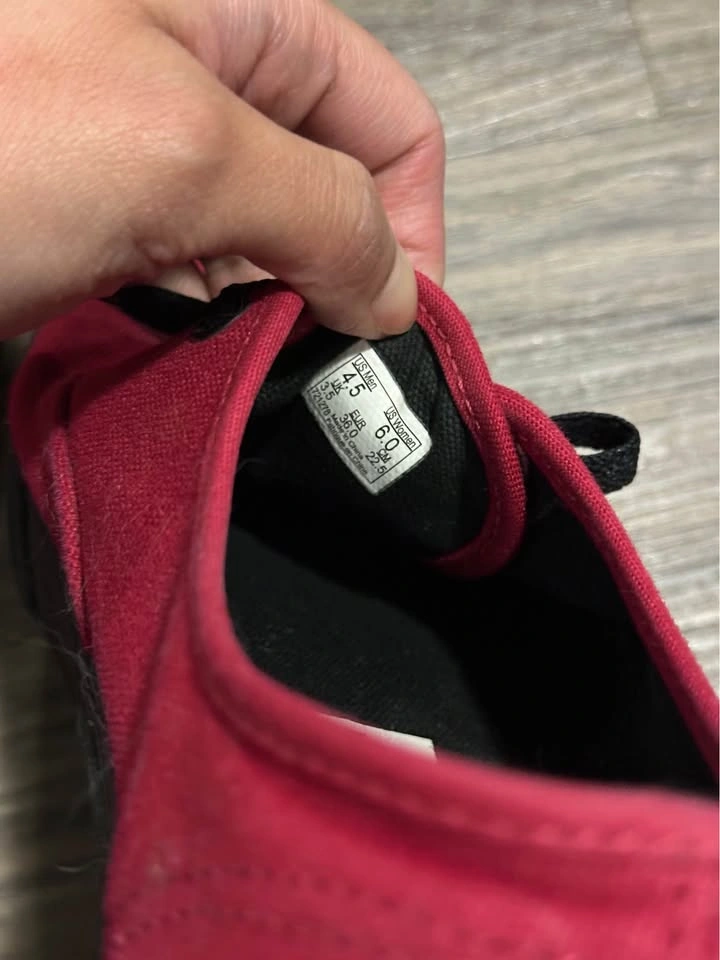 Vans Low-Top Sneakers – Red / Black - photo 3