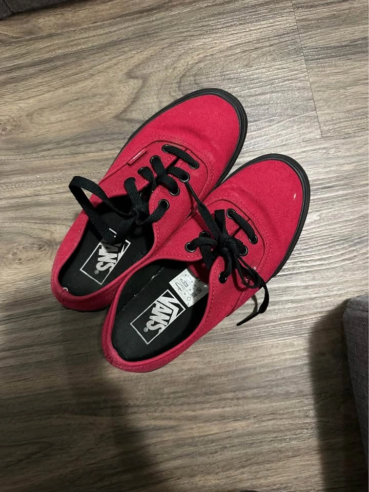 Vans Low-Top Sneakers – Red / Black - photo 4