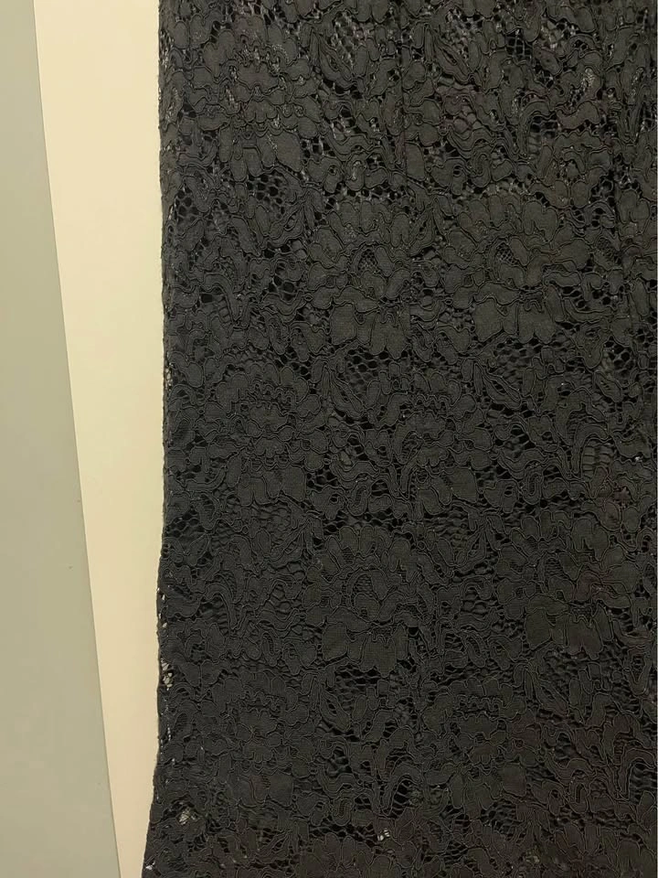 2 Uniqlo Lace Skirts - photo 3