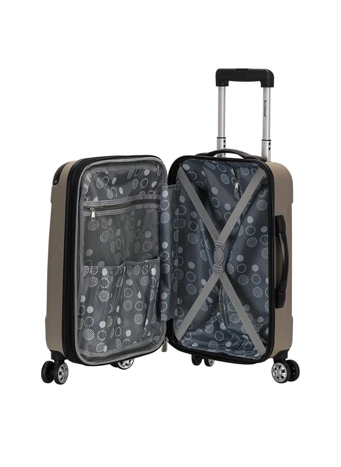 BRAND NEW Rockland London 20” Silver Carry-On Spinner Luggage - photo 4