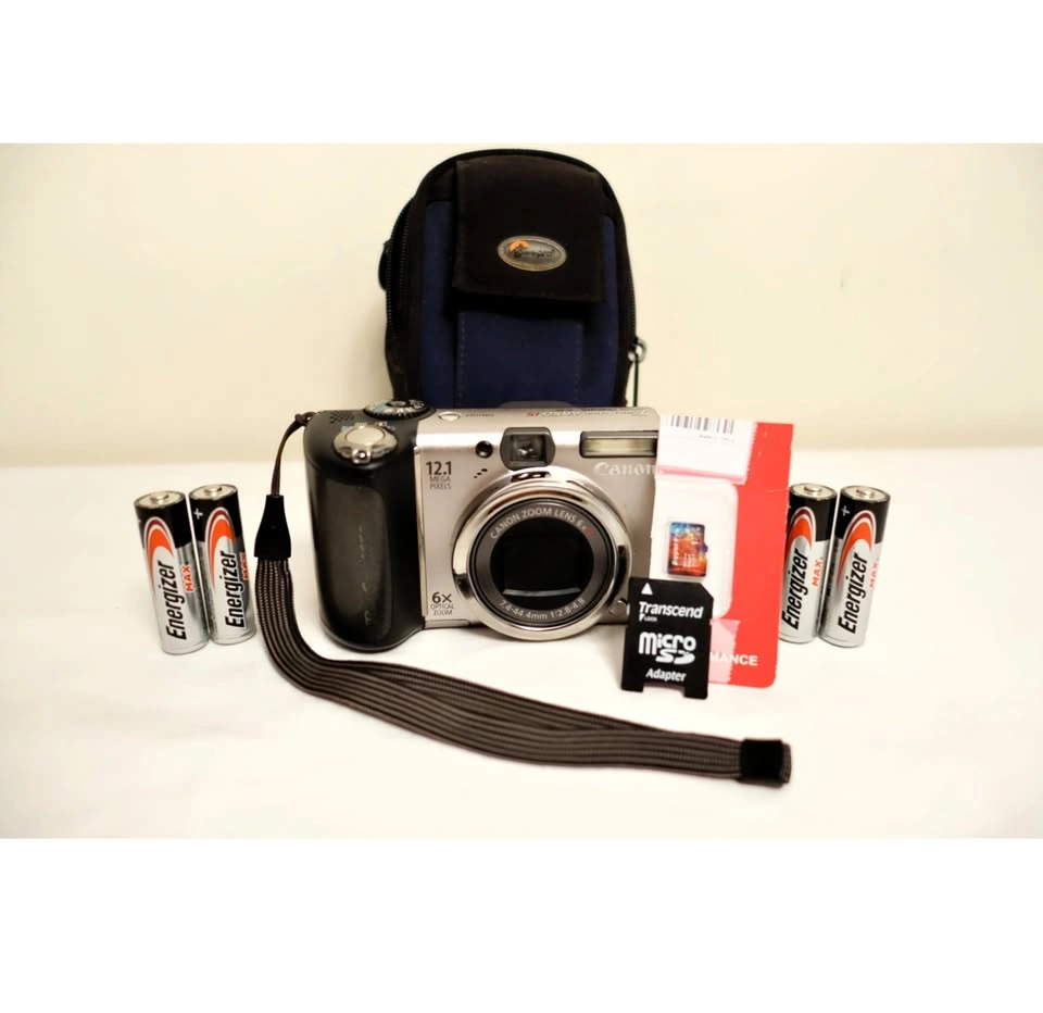 Canon PowerShot A650 IS 12MP 6X Optical Zoom Digital Camera