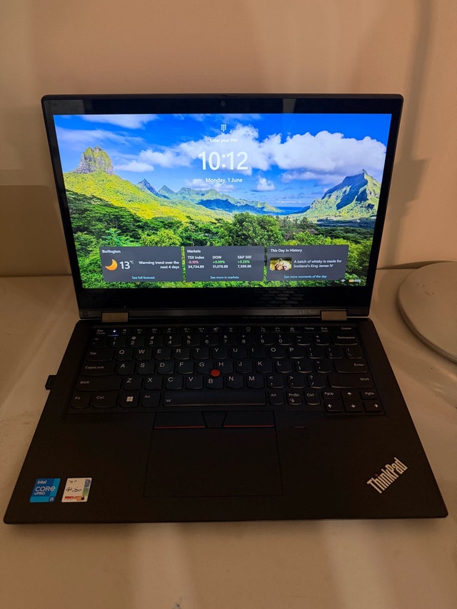 Lenovo 2-in-1 Laptop with touch screen and touch pen - photo 5