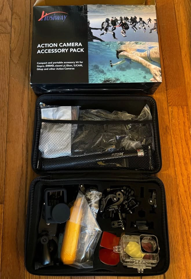 New action camera accessory pack - photo 2