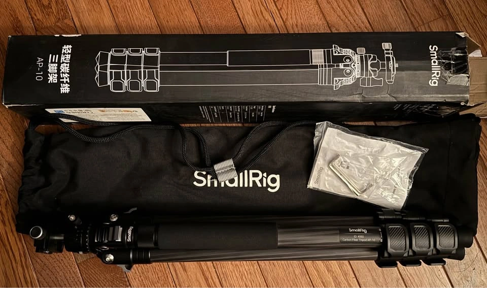 New SmallRig AP-10 carbon fibre camera tripod - photo 2