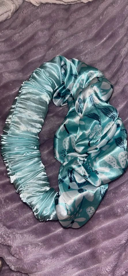 Heatless Curl Ribbon Scrunchie - photo 2