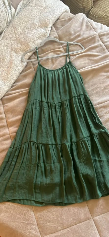 Green Tiered summer dress flowy - photo 3