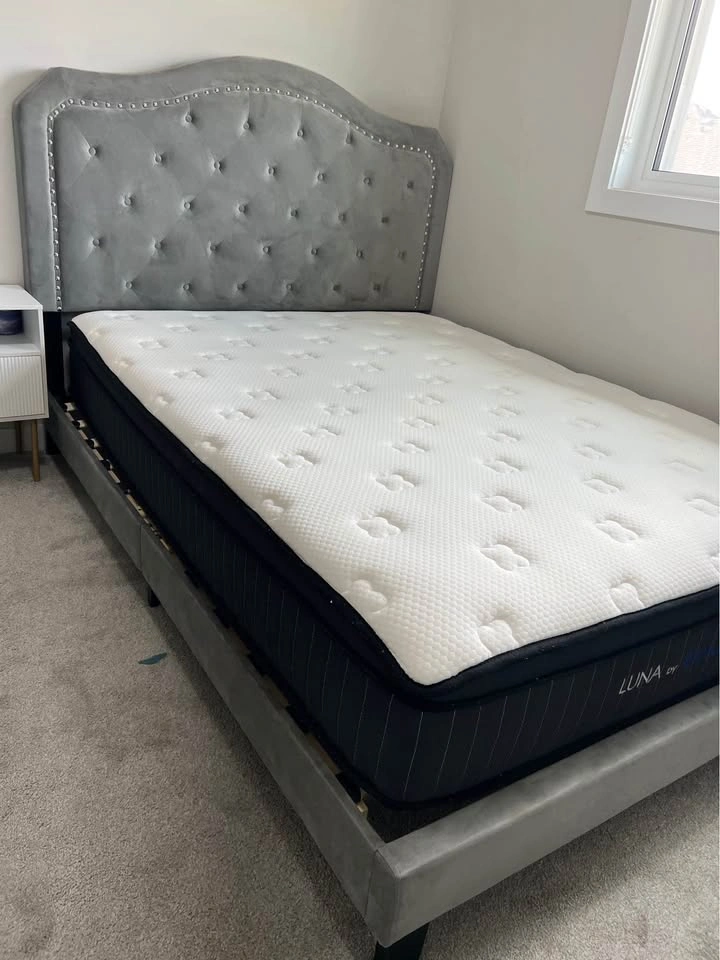 Bed frame only (Queen Size) - photo 2