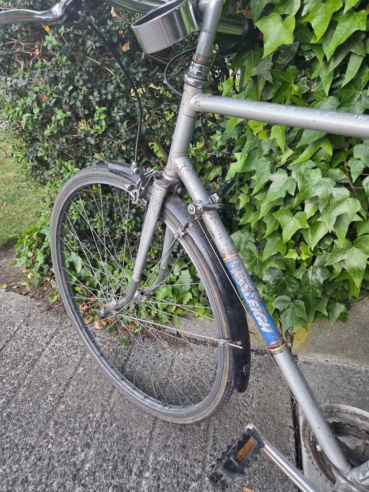 Silver Raleigh Bicycle - photo 4