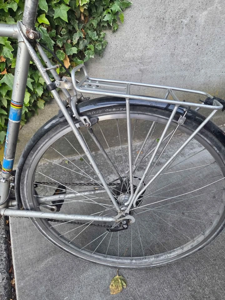 Silver Raleigh Bicycle - photo 5
