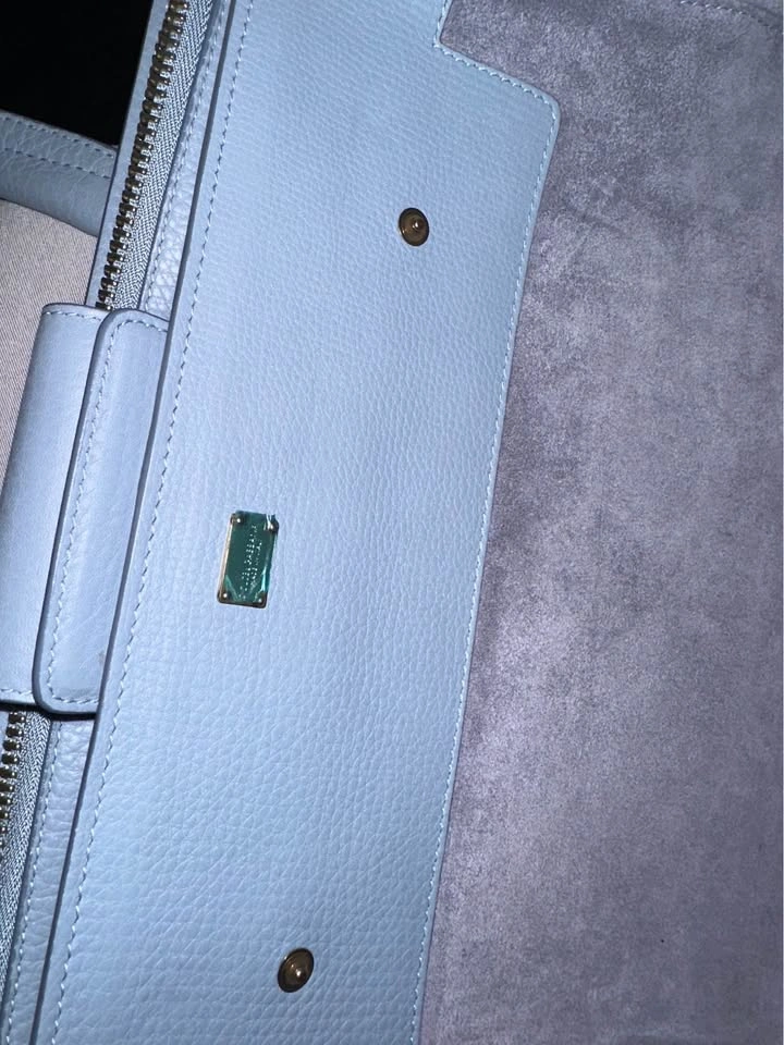 Dolce and Gabbana Calfskin Clara Tote Baby Blue D&G - photo 5