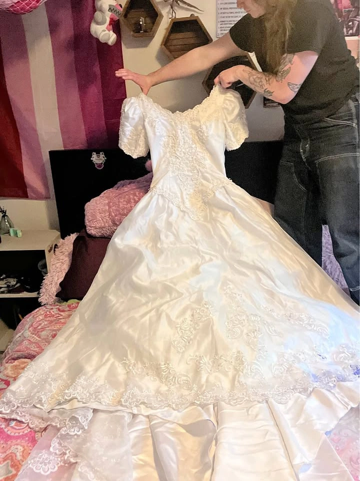 Vintage Wedding Dress, White Satin Ballgown with Lace Train