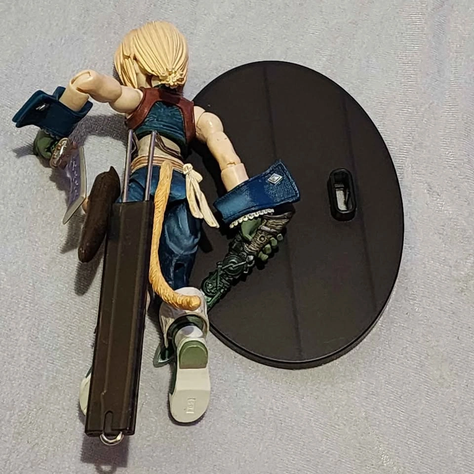 Play arts Final Fantasy 9 Figure Zidane Tribal - photo 2