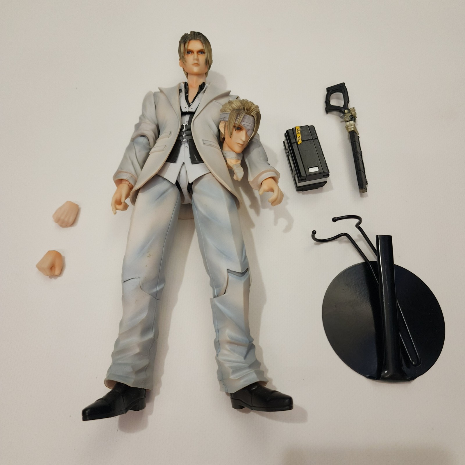 Square Enix Final Fantasy Advent Children Rufus Play Arts Kai