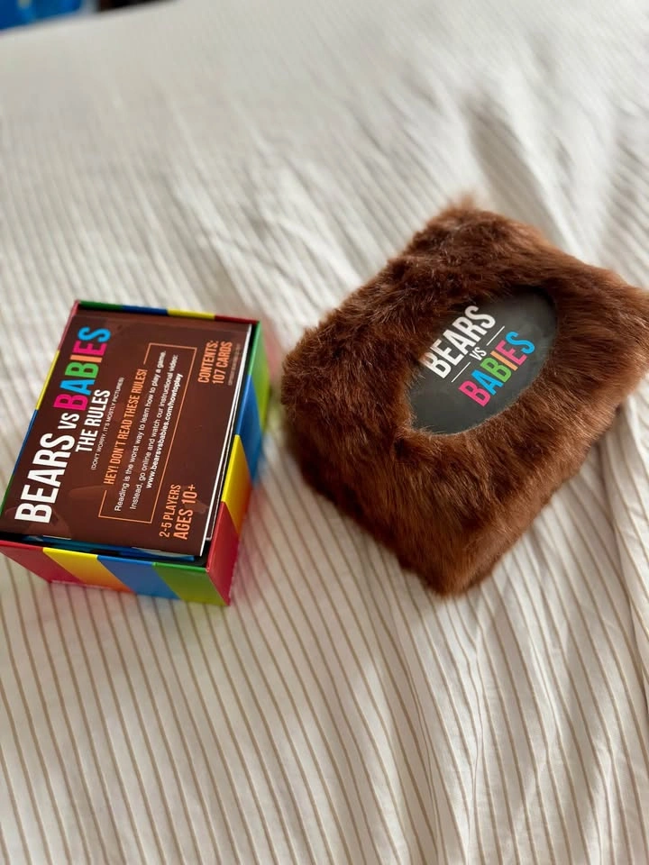 Bears vs Babies Board Game - photo 2