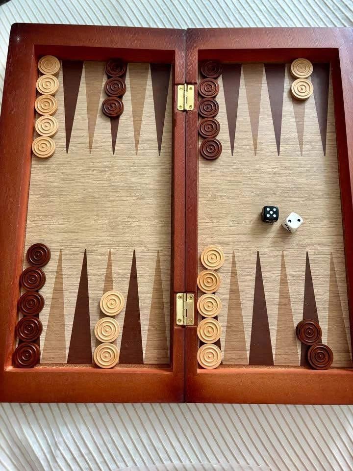 3-in-1 Wooden Chess, Checkers & Backgammon Set - photo 2