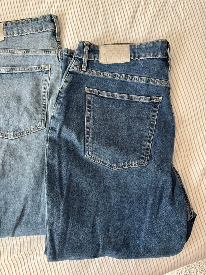 Everlane Curvy Cheeky Organic Cotton Jeans - Sizes 33 & 34 - photo 4