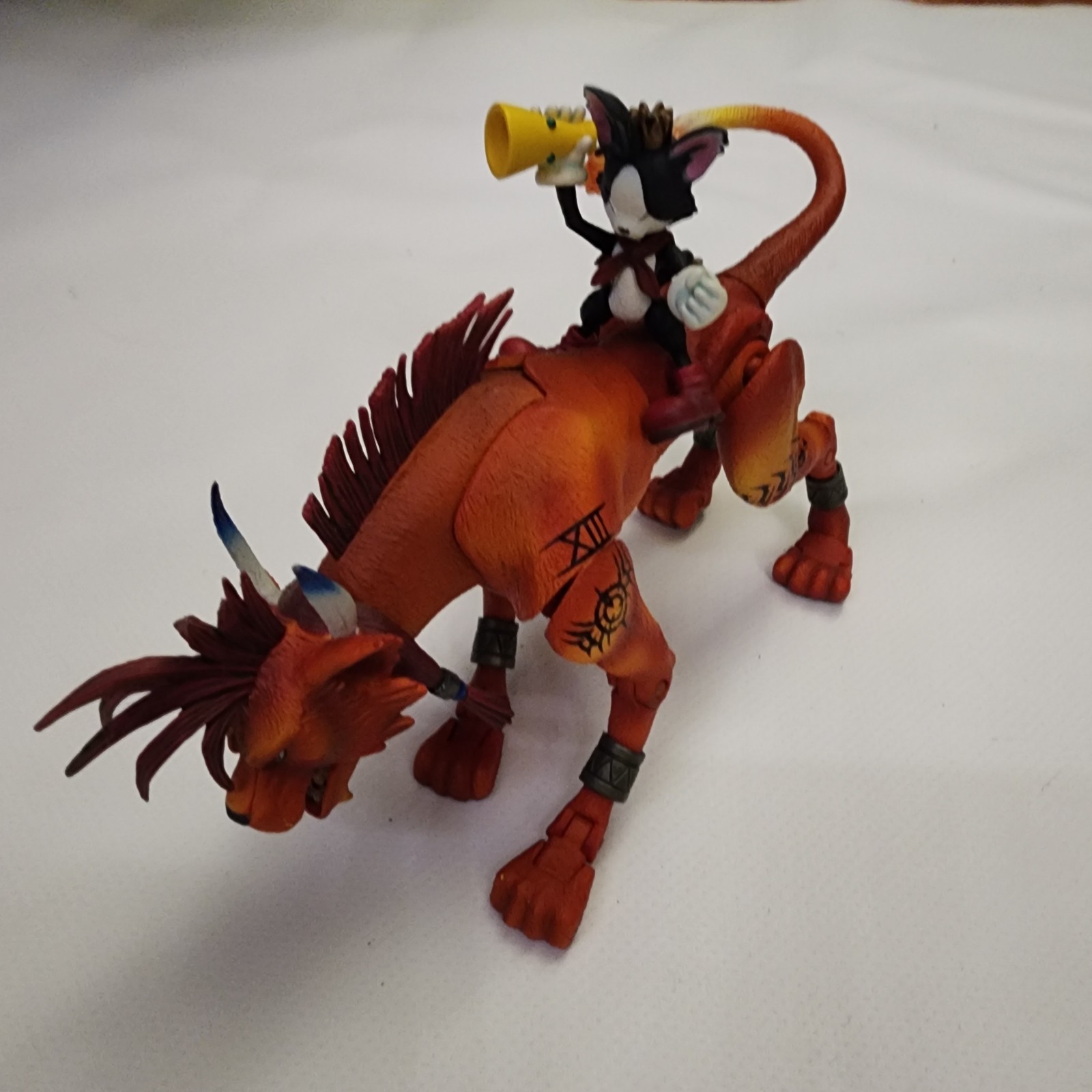 Play Arts 2022 Final Fantasy VII Red XIII and Cait Sith - photo 4