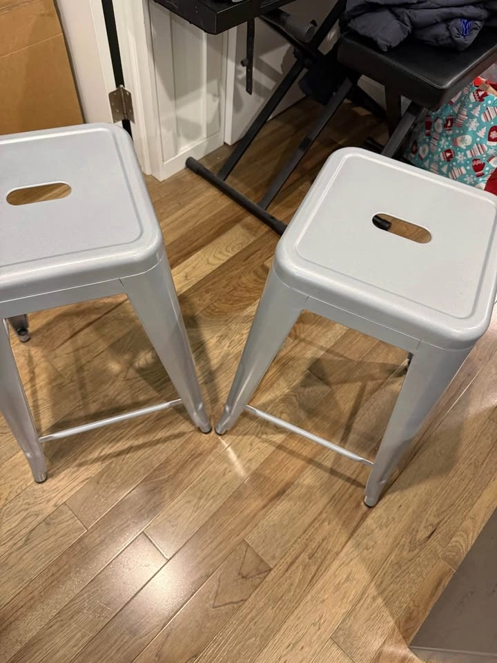 Set of 2 Industrial Metal Bar Stools – Gray – Excellent Conditio - photo 3