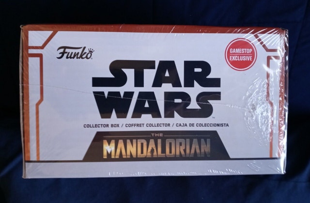 New Sealed Mandalorian Pop Funko Collector Box - photo 3