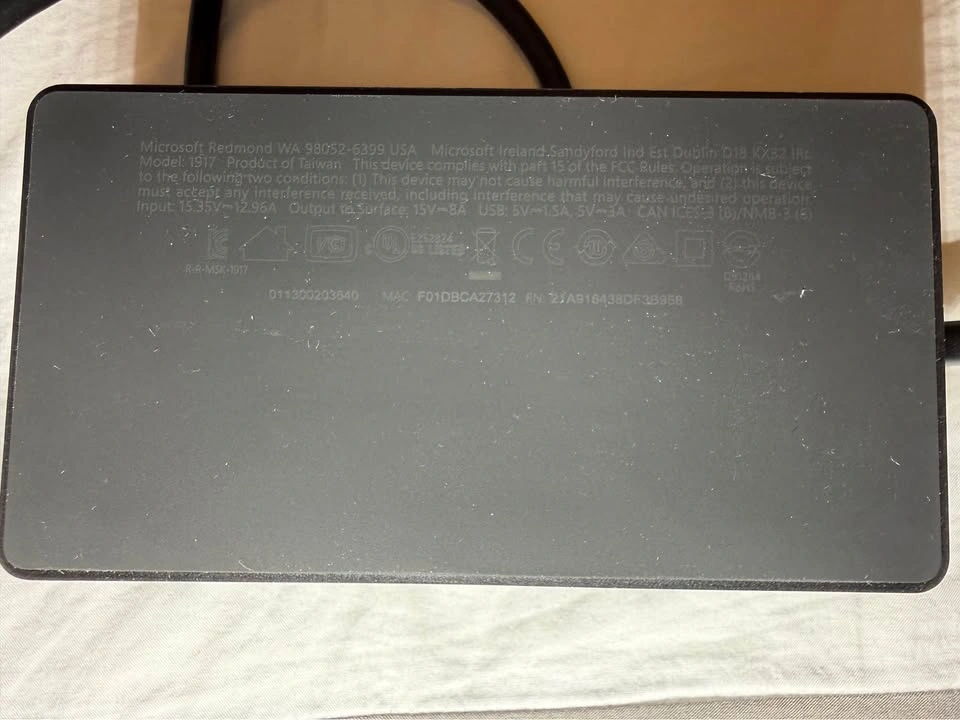Microsoft Surface dock 2 (USB C) - photo 4