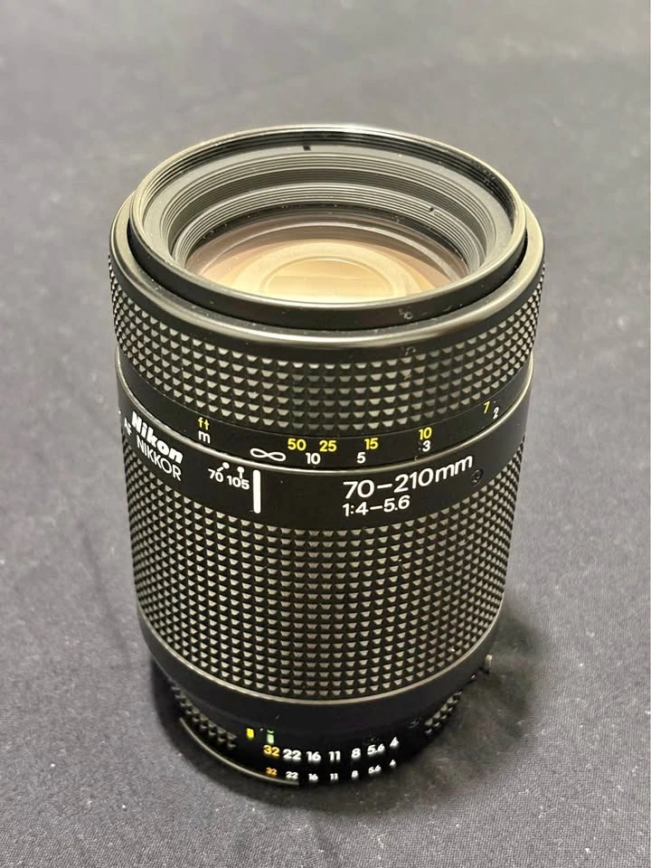 Nikon AF 70-210mm Lens