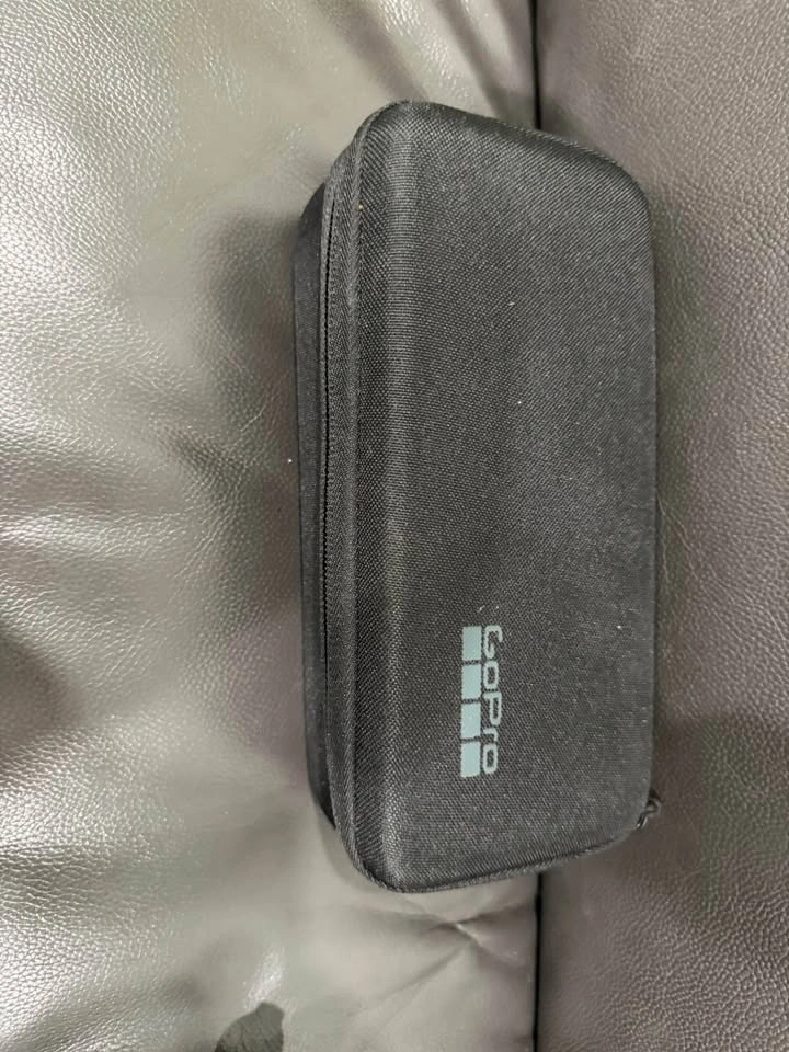 GoPro Hero 8 Black + Bundles - photo 2