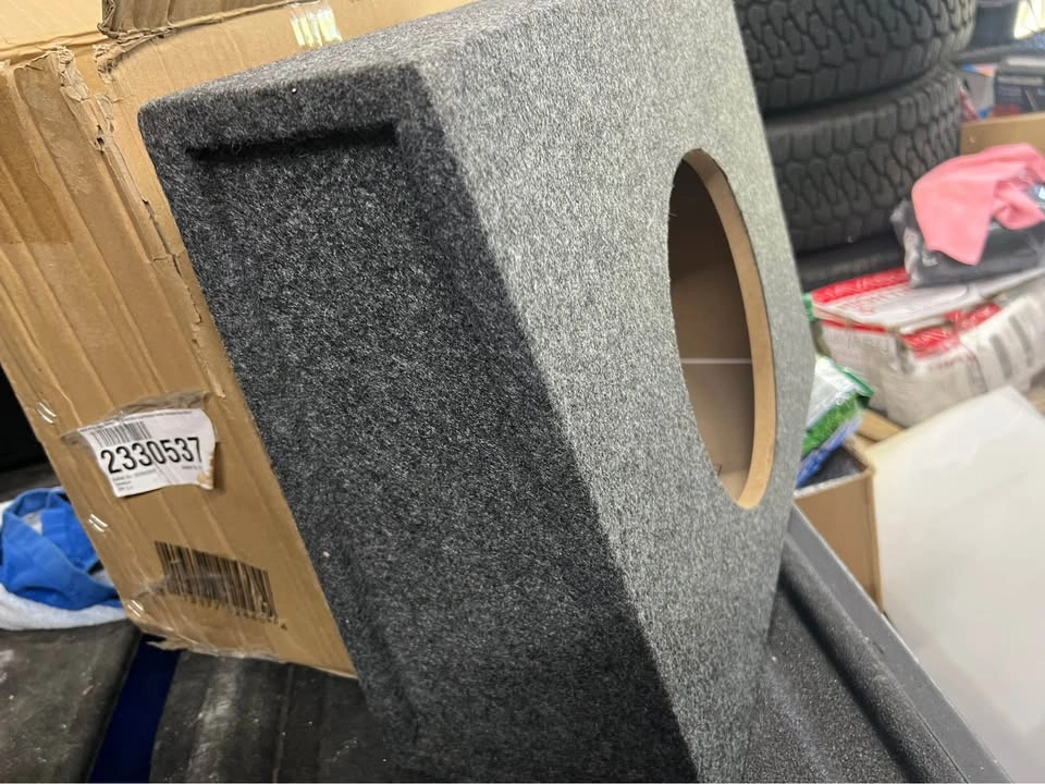 Q Power TW10 10 inch Single Subwoofer Enclosure NEW - photo 4