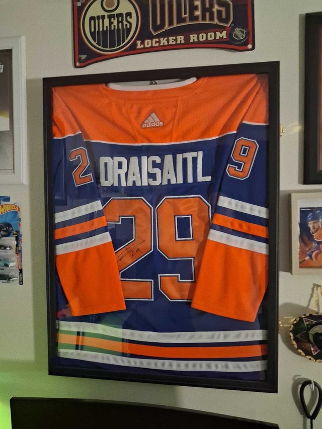 Leon Draisaitl Signed Adidas Edmonton Oilers Jersey